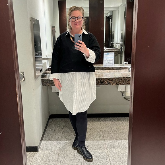 Meet your Posher, Emily - Picture 4 of 4